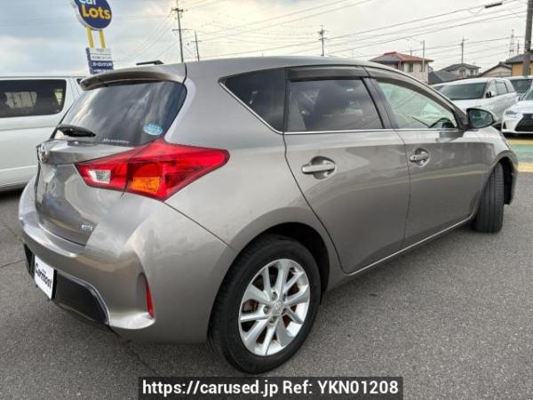 Used 2013 AT toyota auris ZRE186H Image[5]