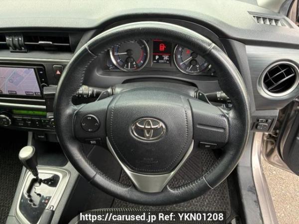 Used 2013 AT toyota auris ZRE186H Image[22]