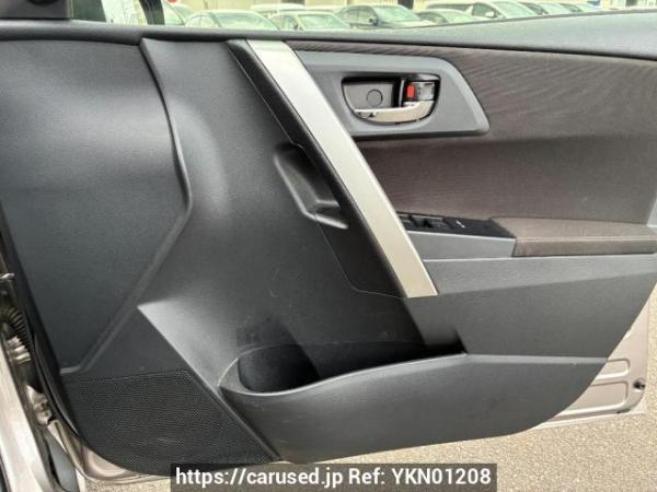Used 2013 AT toyota auris ZRE186H Image[29]