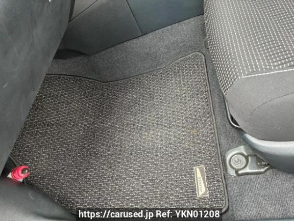 Used 2013 AT toyota auris ZRE186H Image[32]