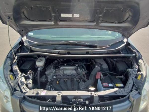 Used 2007 AT toyota noah ZRR75W Image[9]