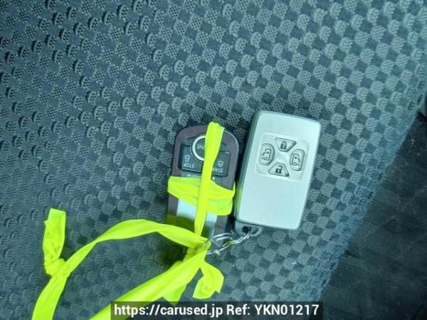 Used 2007 AT toyota noah ZRR75W Image[27]