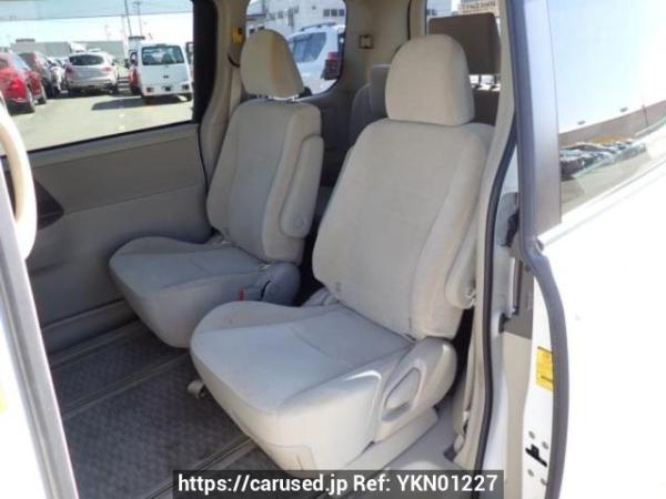 Used 2010 AT toyota noah ZRR75G Image[15]