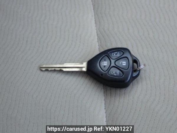 Used 2010 AT toyota noah ZRR75G Image[27]