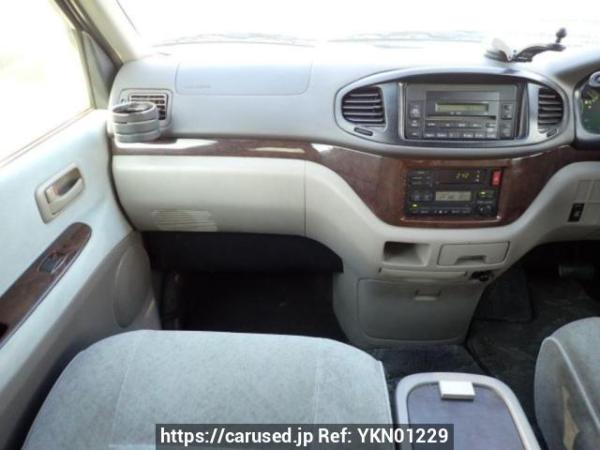 Used 2001 AT toyota regius-wagon RCH41W Image[17]