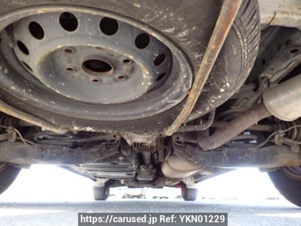 Used 2001 AT toyota regius-wagon RCH41W Image[36]
