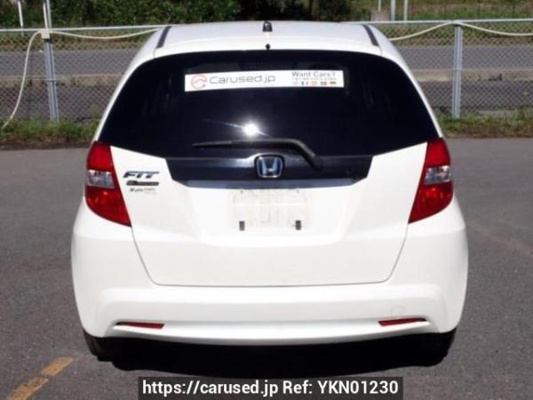 Used 2011 AT honda fit GE6 Image[5]