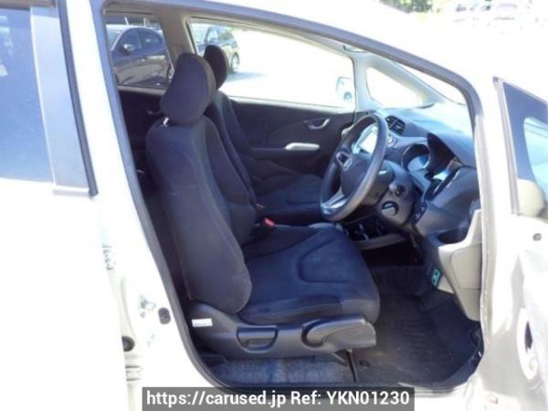 Used 2011 AT honda fit GE6 Image[11]