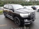 Toyota Land Cruiser URJ202W