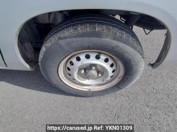 Used 2002 AT toyota probox-van NCP51V Image[30]