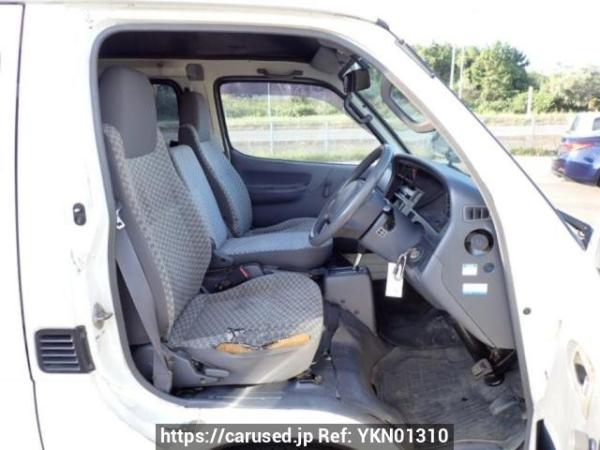 Used 2002 AT toyota hiace-van RZH112K Image[12]