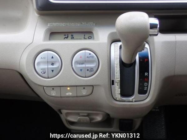 Used 2011 AT honda life JC1 Image[22]