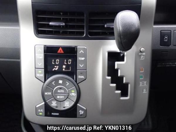 Used 2007 AT toyota noah ZRR70G Image[22]