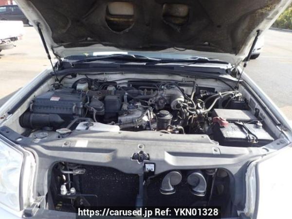 Used 2003 AT toyota hilux-surf RZN215W Image[9]