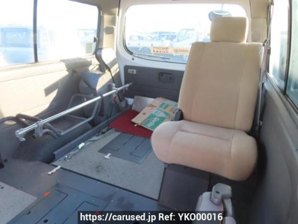 Used 2003 AT nissan caravan-van DWMGE25 Image[24]