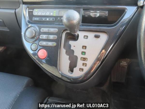 Used 2003 AT toyota wish ZNE14G Image[28]