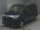 Toyota Roomy M900A