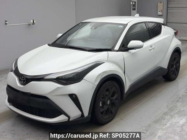 Buy Used 2023 Toyota C-HR NGX10 (SP05277A) - Carused.jp