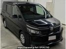 Toyota Voxy ZRR80G