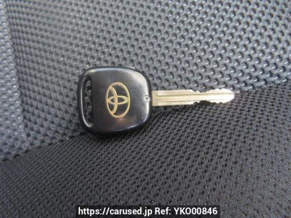 Used 2004 AT toyota wish ZNE10G Image[32]