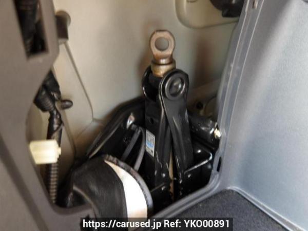 Used 2003 AT toyota wish ZNE10G Image[44]