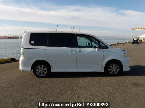 Used 2008 AT toyota voxy ZRR70W Image[7]
