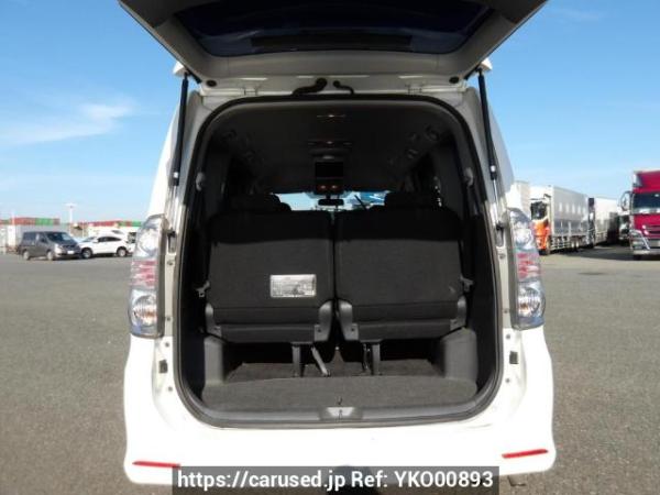 Used 2008 AT toyota voxy ZRR70W Image[8]