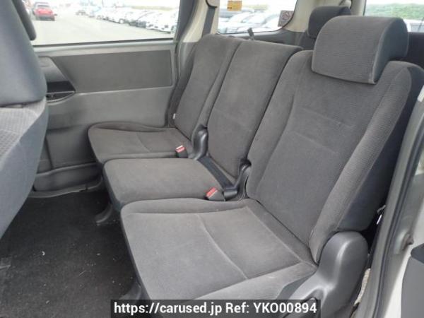 Used 2007 AT toyota noah ZRR75G Image[14]