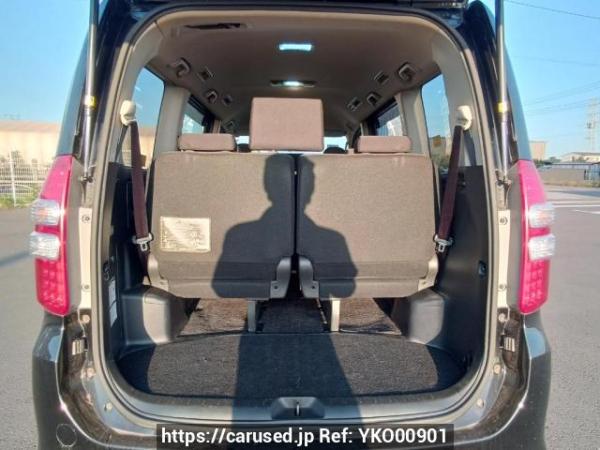 Used 2010 AT toyota noah ZRR75W Image[8]