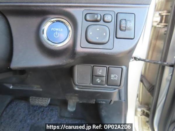 Used 2017 AT toyota aqua NHP10 Image[31]
