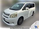 Toyota Noah ZRR70W
