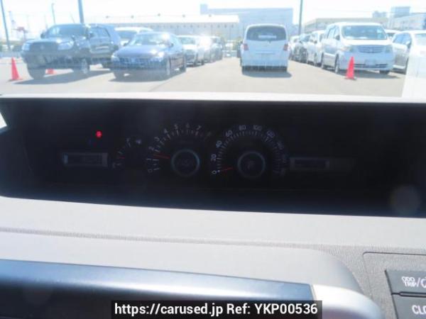 Used 2007 AT toyota noah ZRR75W Image[24]