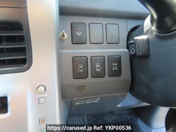 Used 2007 AT toyota noah ZRR75W Image[27]