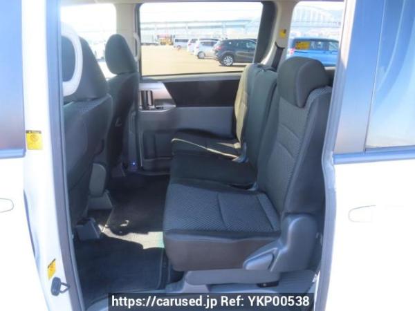 Used 2009 AT toyota noah ZRR70W Image[14]