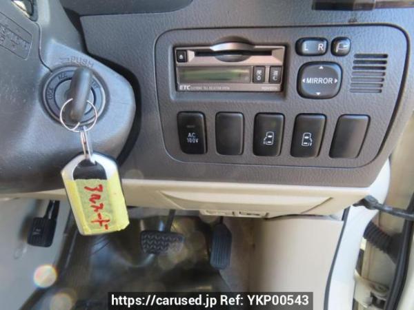 Used 2005 AT toyota alphard MNH10W Image[27]