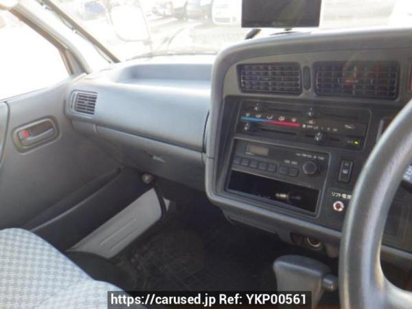 Used 2004 AT toyota hiace-van TRH122K Image[14]