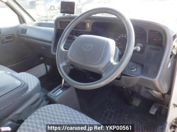 Used 2004 AT toyota hiace-van TRH122K Image[15]