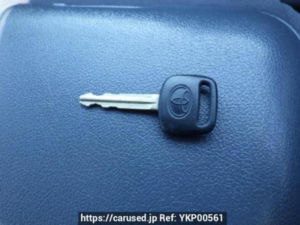 Used 2004 AT toyota hiace-van TRH122K Image[22]