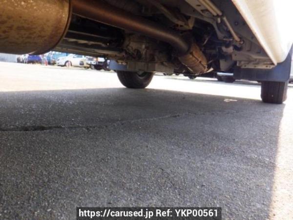 Used 2004 AT toyota hiace-van TRH122K Image[30]