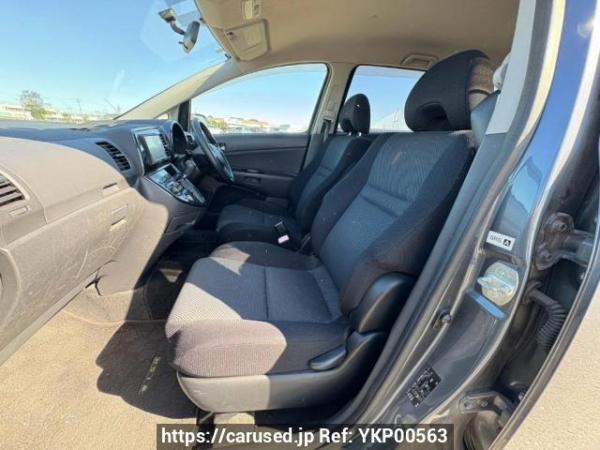 Used 2003 AT toyota wish ZNE10G Image[13]