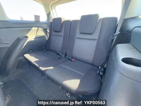 Used 2003 AT toyota wish ZNE10G Image[16]