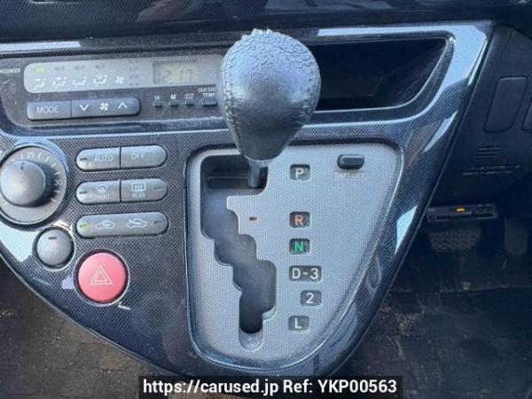 Used 2003 AT toyota wish ZNE10G Image[28]