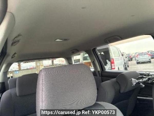 Used 2005 AT toyota wish ZNE10G Image[16]
