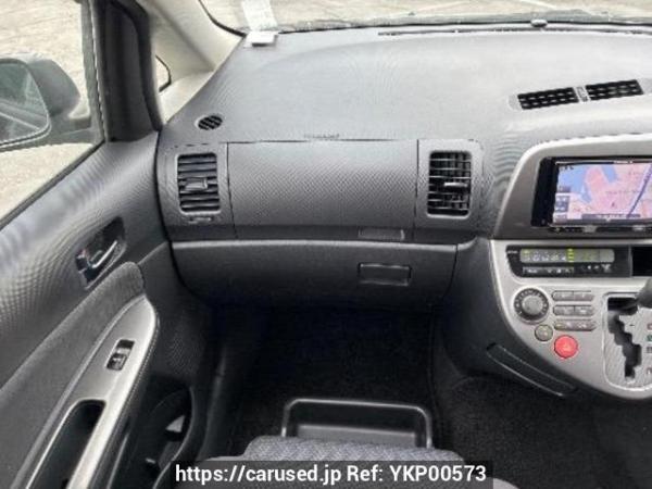 Used 2005 AT toyota wish ZNE10G Image[18]