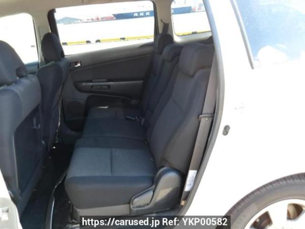 Used 2004 AT toyota wish ZNE10G Image[16]