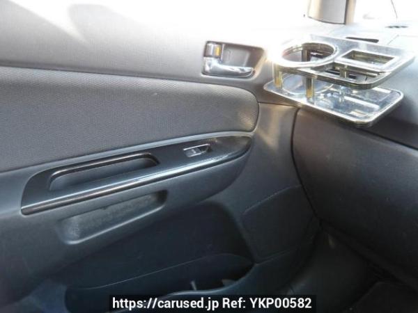 Used 2004 AT toyota wish ZNE10G Image[29]