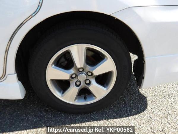 Used 2004 AT toyota wish ZNE10G Image[34]