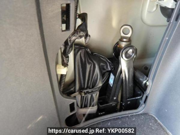 Used 2004 AT toyota wish ZNE10G Image[45]