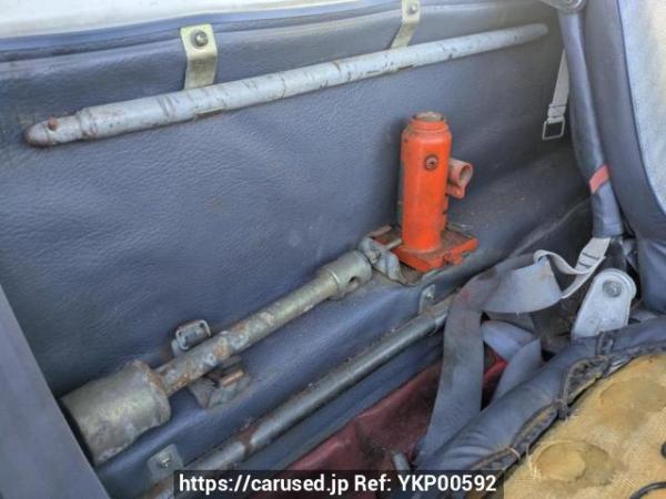 Used 1990 MT isuzu elf-truck NKR58LR Image[33]