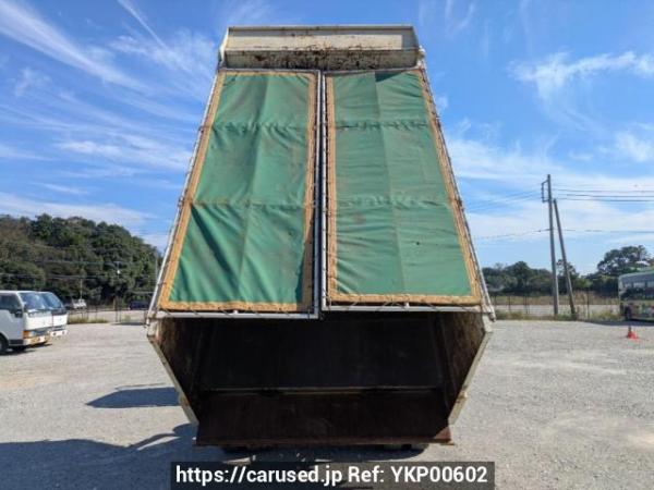 Used 2001 MT isuzu forward FRR35C3S Image[15]